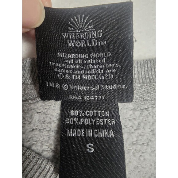 Universal Studios Wizarding World of Harry Potter Sweatshirt Small Hufflepuff - Picture 8 of 14